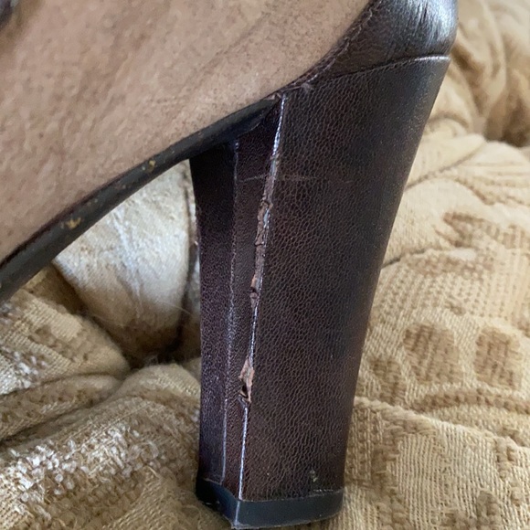 Women’s Naya heels size 9.5 with buckle and tie - Picture 7 of 13